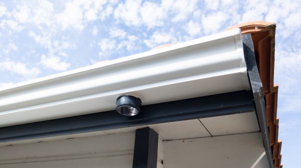 Seamless Gutters Installation in Newton