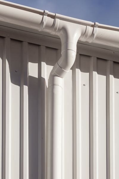 Building Gutter Replacement in Newton